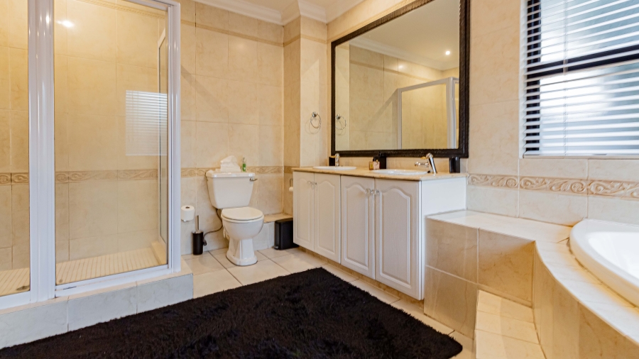 3 Bedroom Property for Sale in Northwold Gauteng