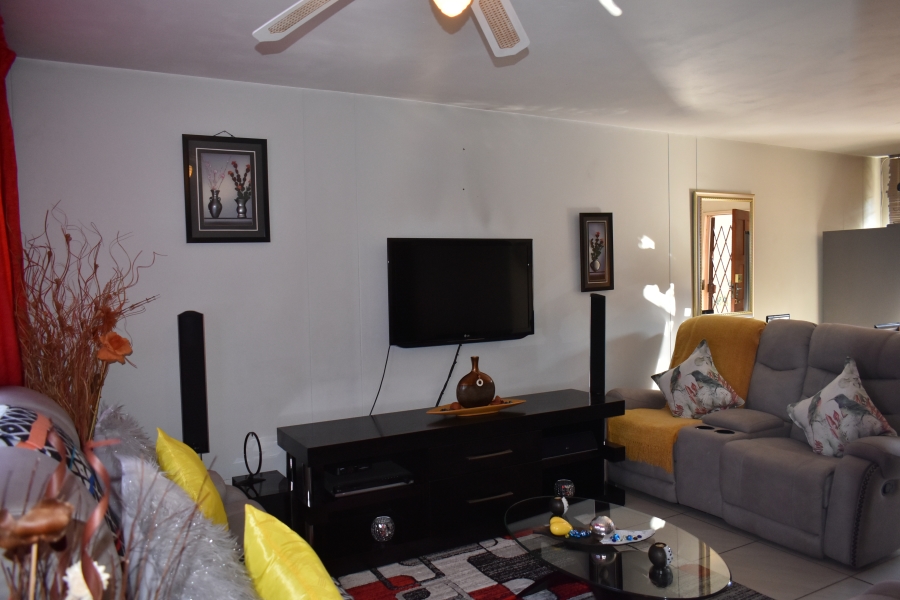 2 Bedroom Property for Sale in Sunnyside Gauteng