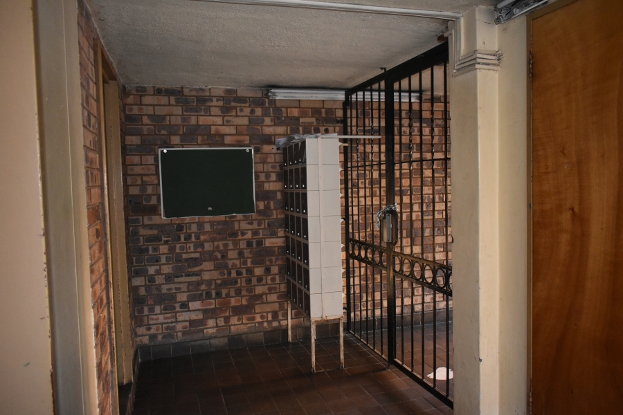 2 Bedroom Property for Sale in Sunnyside Gauteng