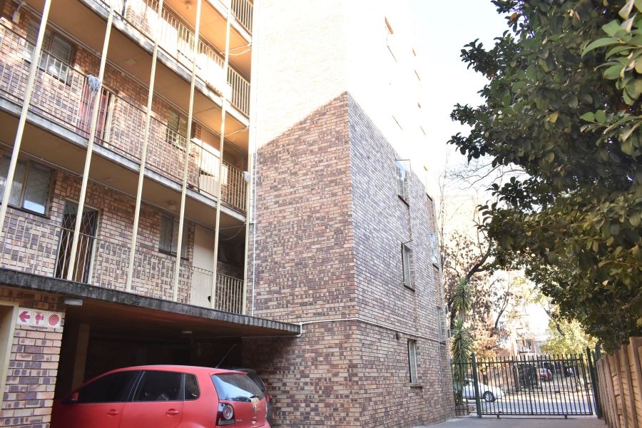 2 Bedroom Property for Sale in Sunnyside Gauteng