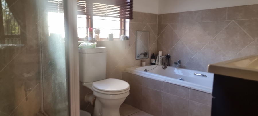 3 Bedroom Property for Sale in North Riding Gauteng
