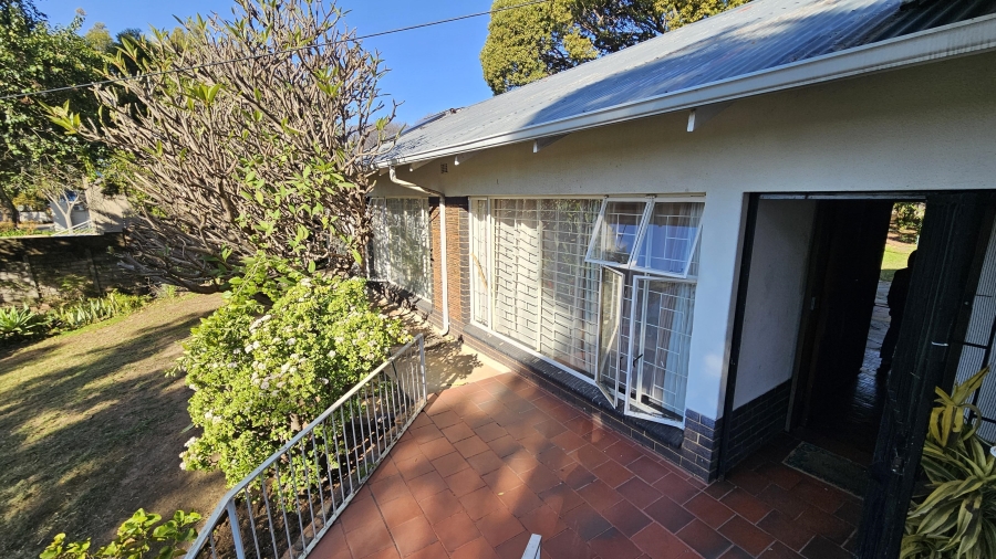 3 Bedroom Property for Sale in Queenswood Gauteng