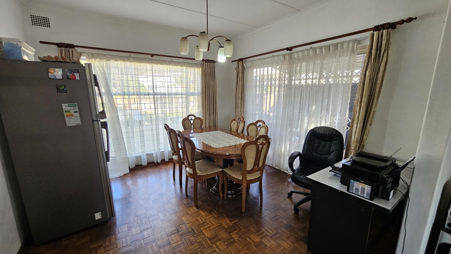 3 Bedroom Property for Sale in Queenswood Gauteng