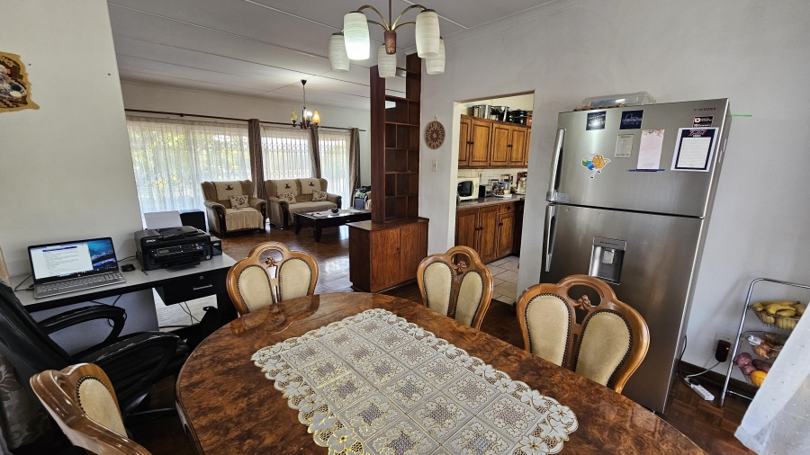 3 Bedroom Property for Sale in Queenswood Gauteng