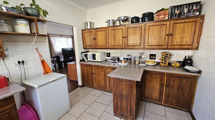3 Bedroom Property for Sale in Queenswood Gauteng