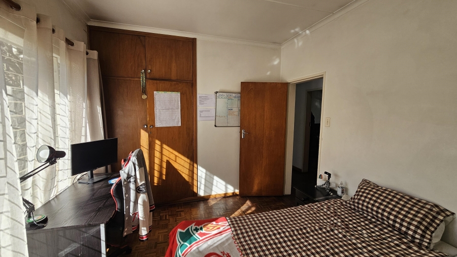 3 Bedroom Property for Sale in Queenswood Gauteng
