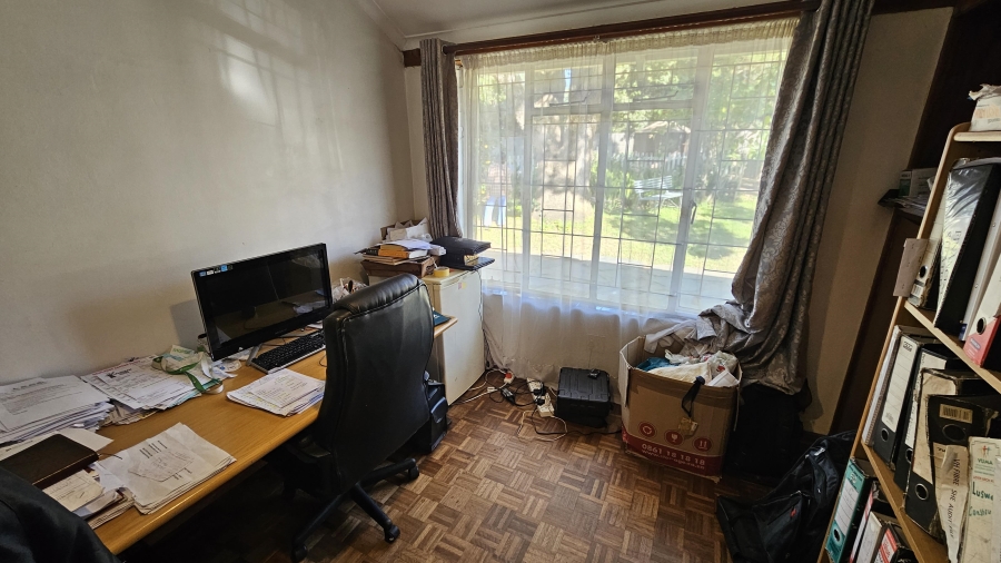 3 Bedroom Property for Sale in Queenswood Gauteng