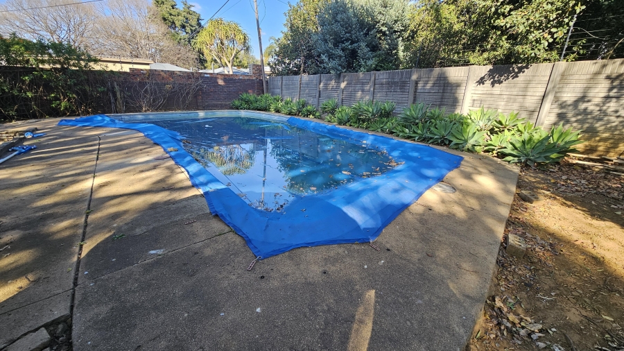 3 Bedroom Property for Sale in Queenswood Gauteng