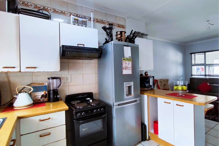 2 Bedroom Property for Sale in New Redruth Gauteng
