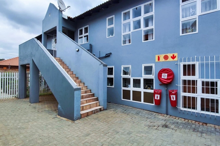 2 Bedroom Property for Sale in New Redruth Gauteng