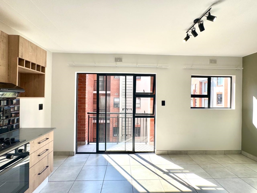 To Let 2 Bedroom Property for Rent in Orlando Gauteng