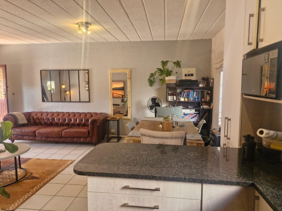 2 Bedroom Property for Sale in Morningside Gauteng