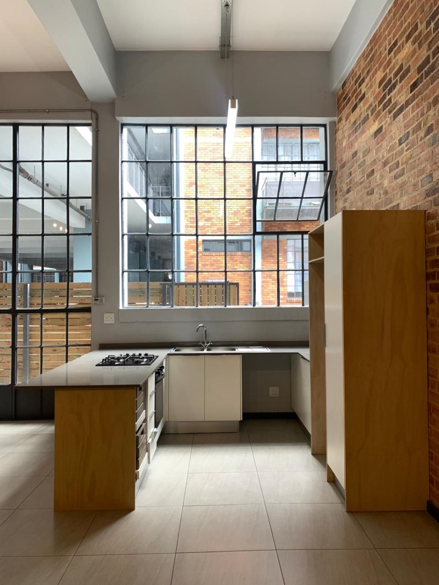 To Let 1 Bedroom Property for Rent in Braamfontein Gauteng