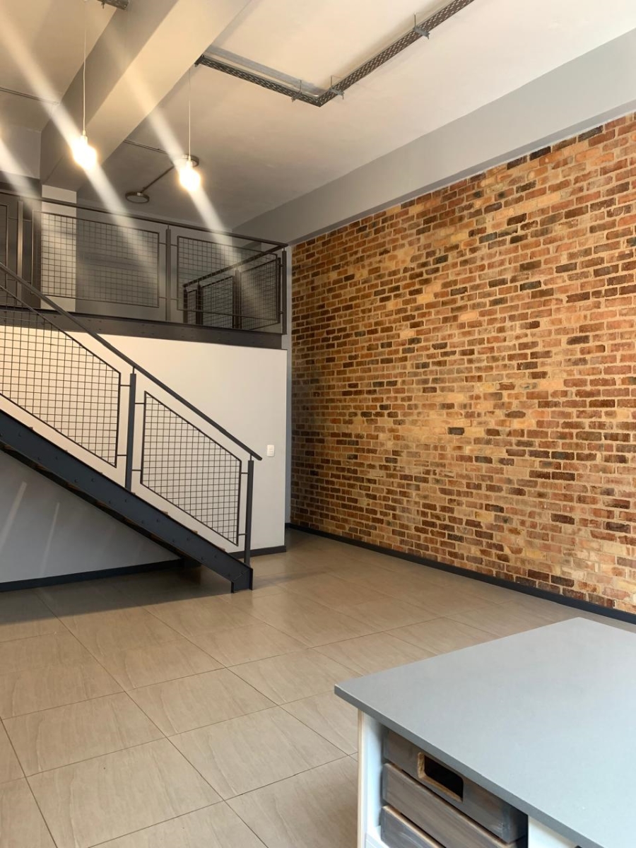To Let 1 Bedroom Property for Rent in Braamfontein Gauteng