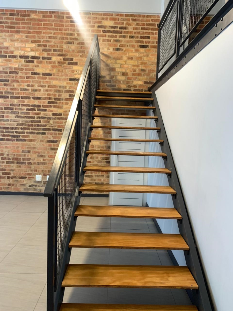 To Let 1 Bedroom Property for Rent in Braamfontein Gauteng