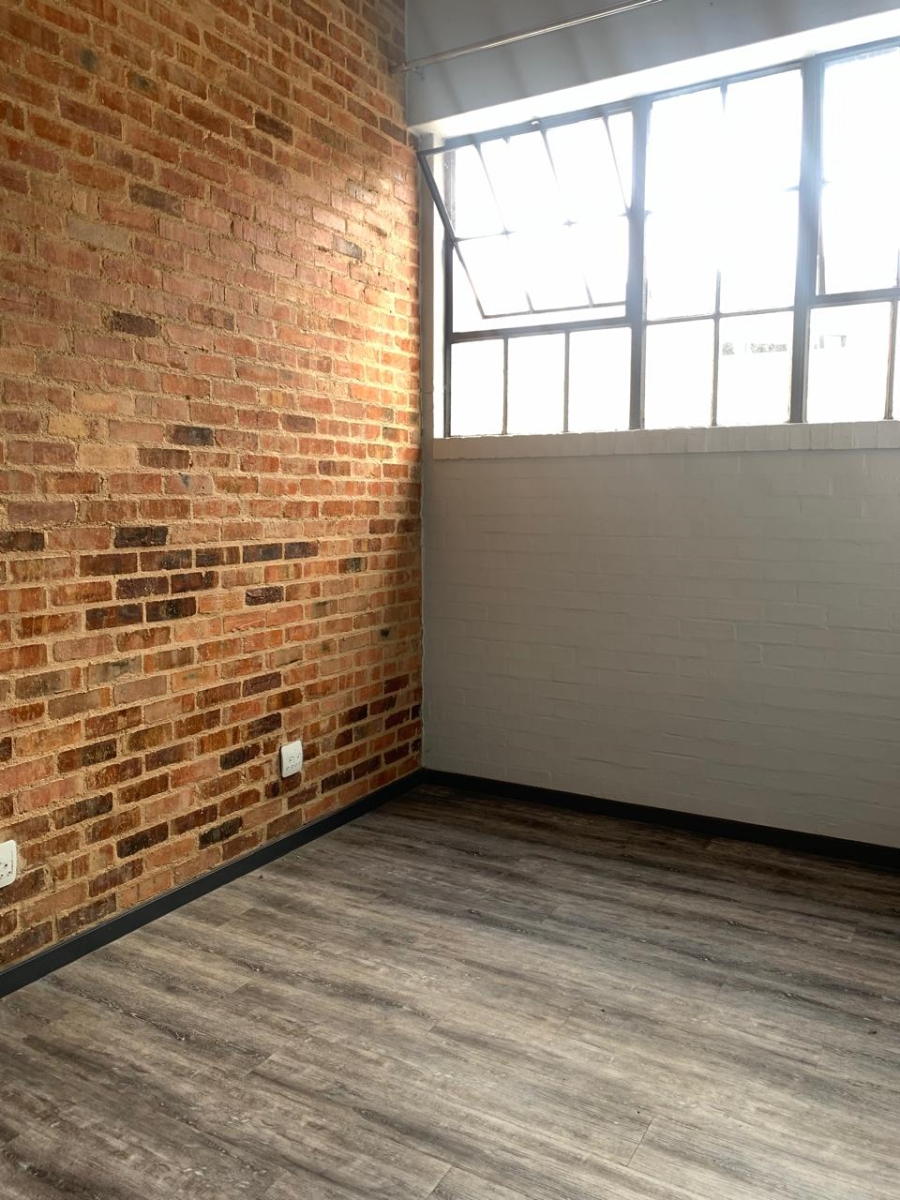 To Let 1 Bedroom Property for Rent in Braamfontein Gauteng