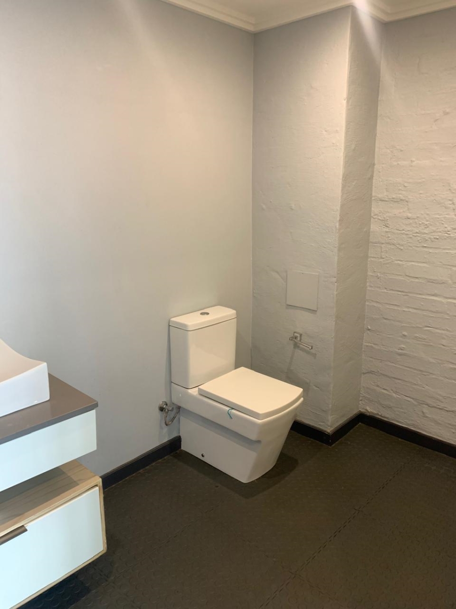 To Let 1 Bedroom Property for Rent in Braamfontein Gauteng