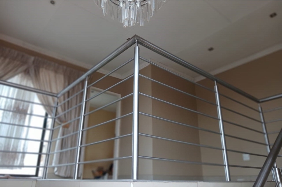 6 Bedroom Property for Sale in Hospital View Gauteng