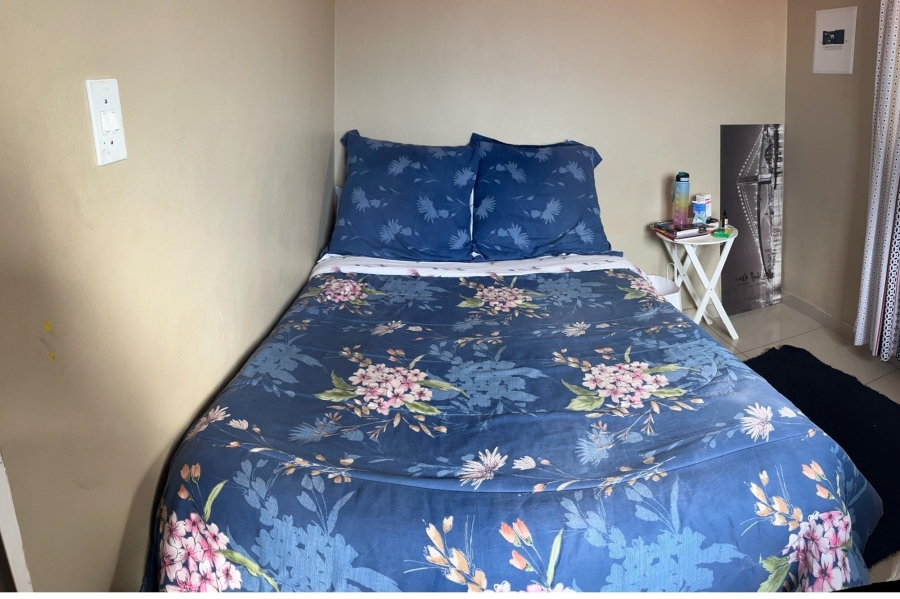 6 Bedroom Property for Sale in Hospital View Gauteng