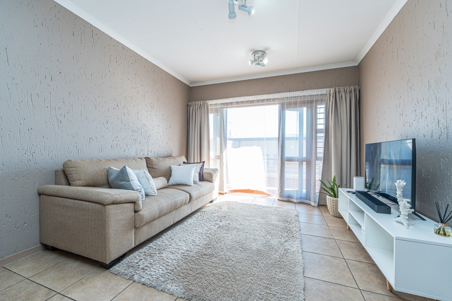 1 Bedroom Property for Sale in Douglasdale Gauteng