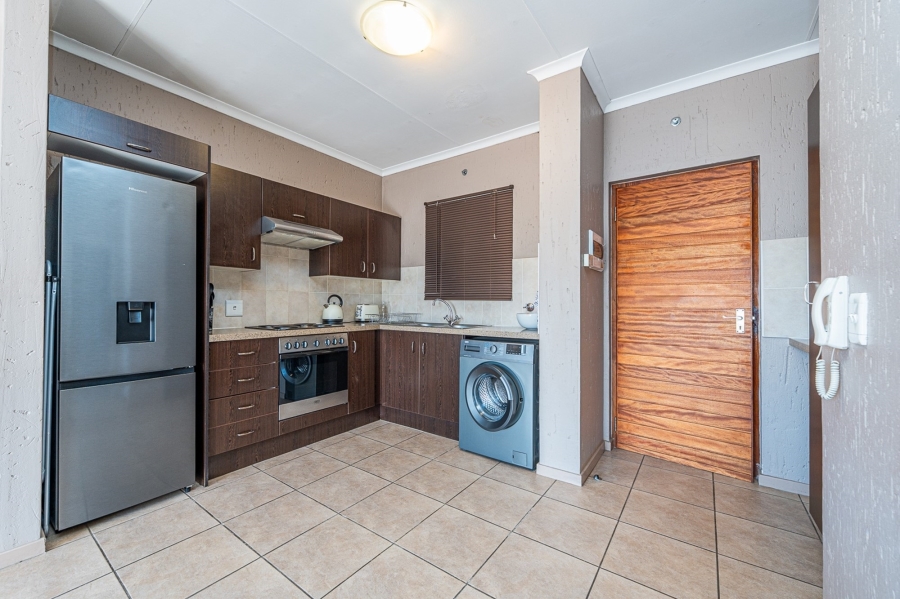 1 Bedroom Property for Sale in Douglasdale Gauteng
