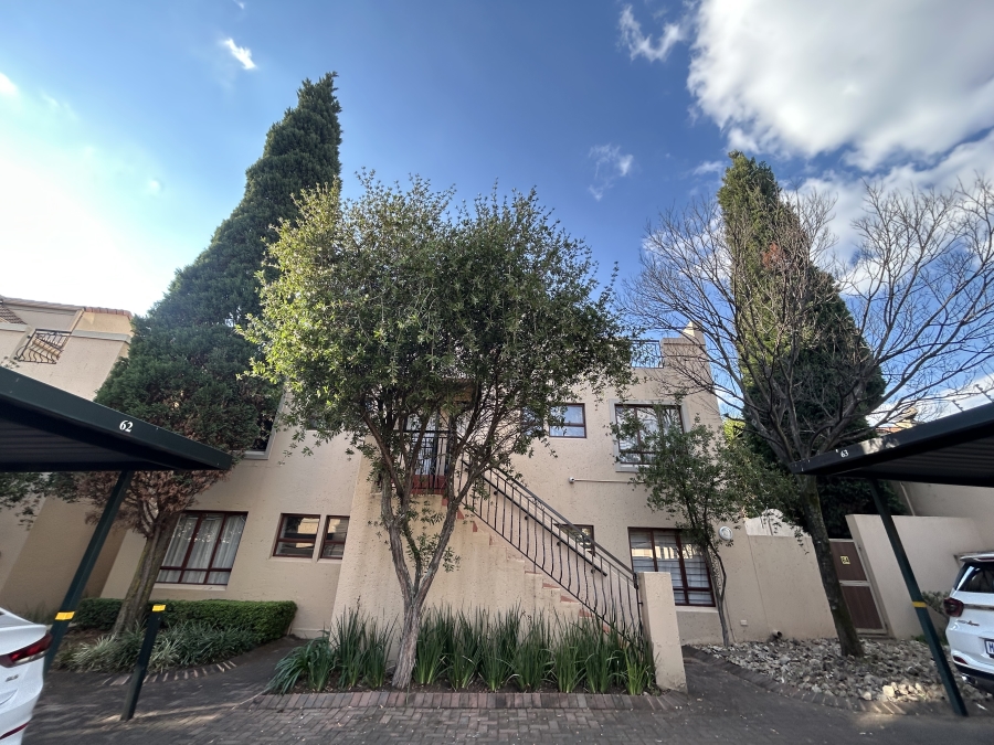 2 Bedroom Property for Sale in Sunninghill Gauteng