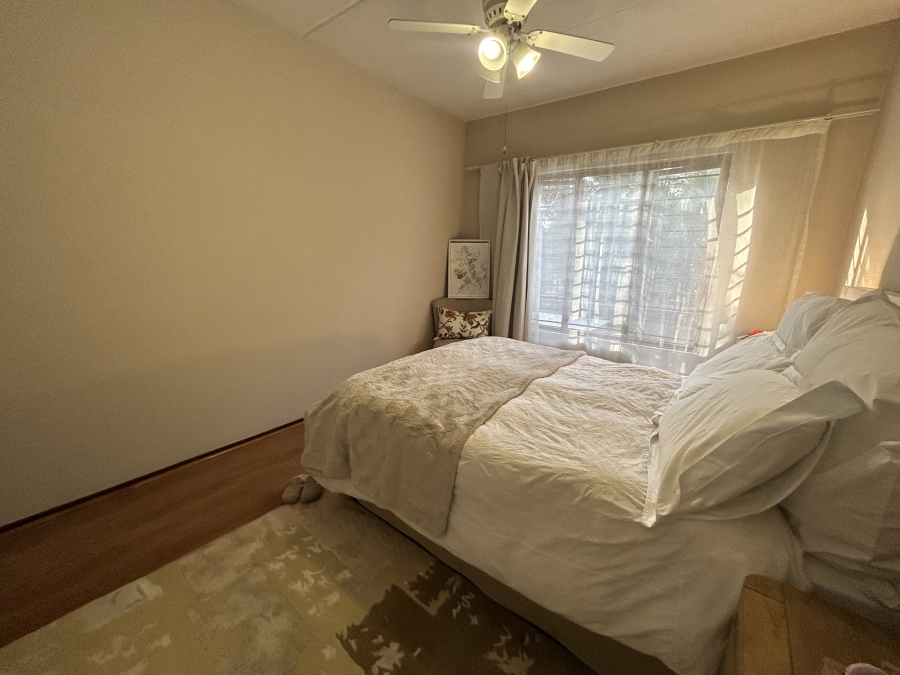 2 Bedroom Property for Sale in Sunninghill Gauteng