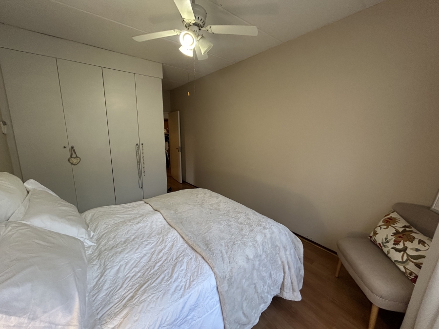 2 Bedroom Property for Sale in Sunninghill Gauteng