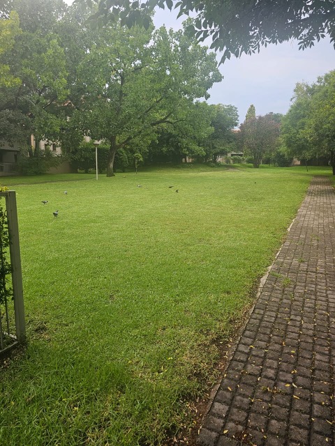 To Let 2 Bedroom Property for Rent in Beverley Gauteng