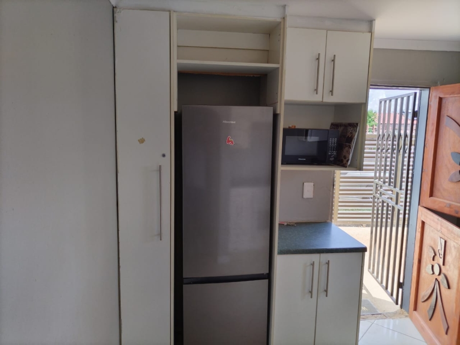 2 Bedroom Property for Sale in Orange Farm Gauteng