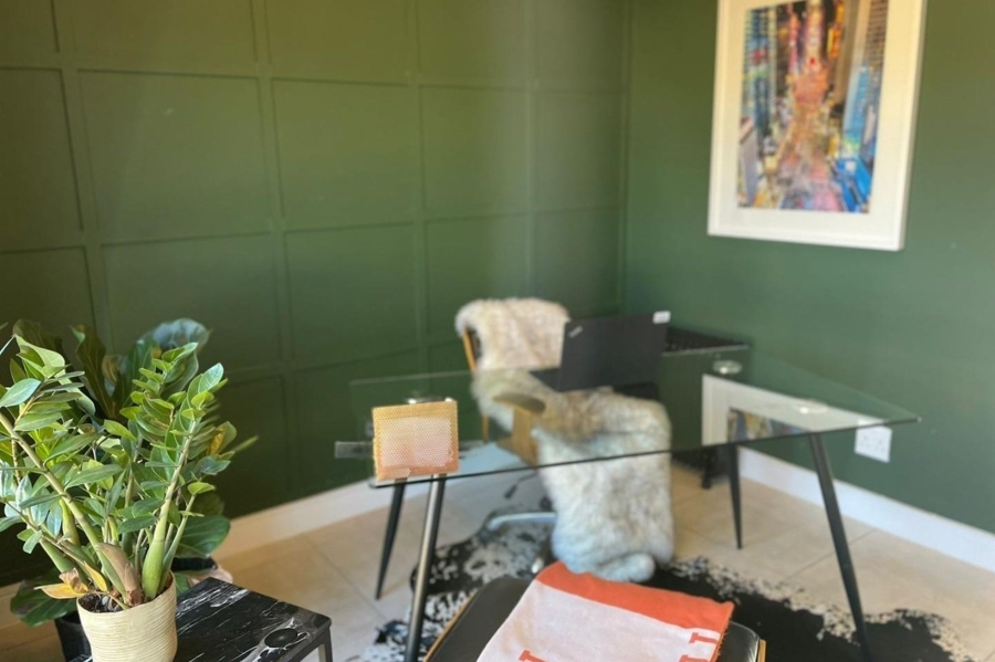 To Let 2 Bedroom Property for Rent in The Polofields Gauteng