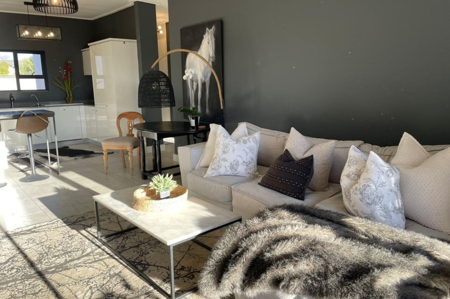 To Let 2 Bedroom Property for Rent in The Polofields Gauteng