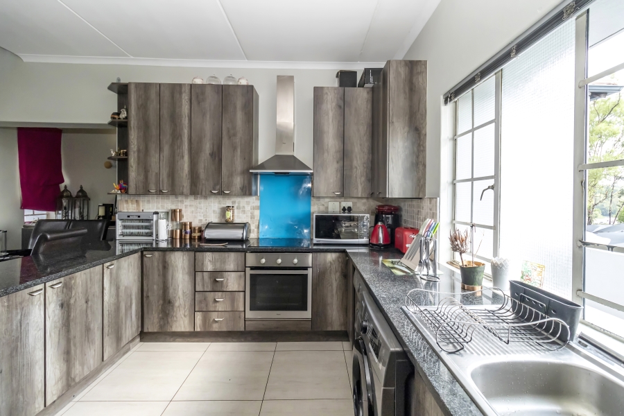 2 Bedroom Property for Sale in Douglasdale Gauteng