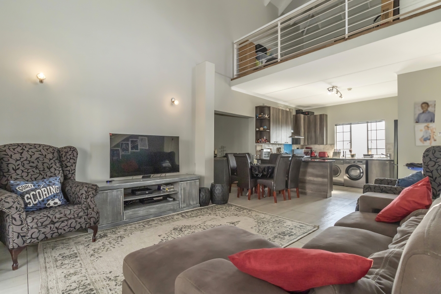 2 Bedroom Property for Sale in Douglasdale Gauteng