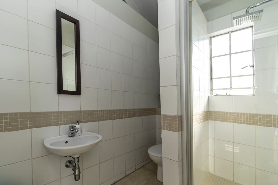 2 Bedroom Property for Sale in Douglasdale Gauteng
