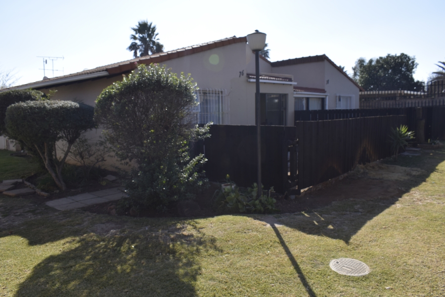 2 Bedroom Property for Sale in Elspark Gauteng