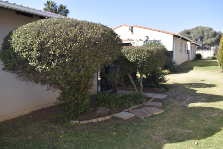 2 Bedroom Property for Sale in Elspark Gauteng