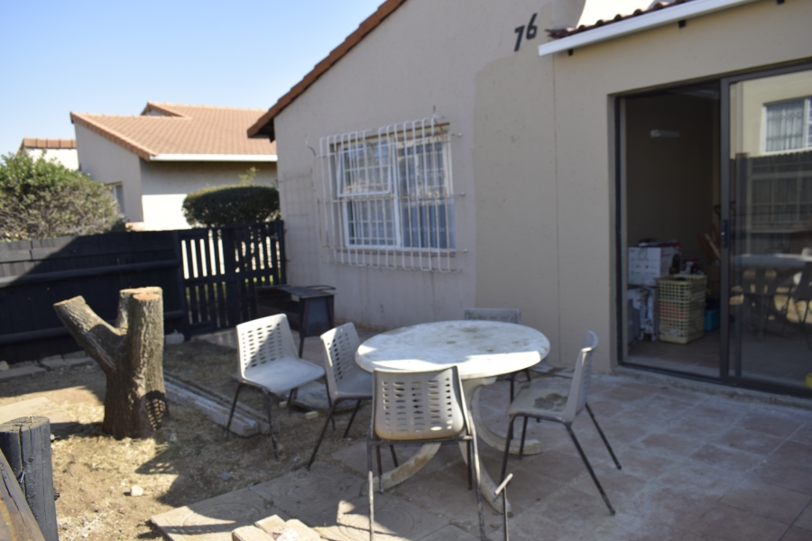 2 Bedroom Property for Sale in Elspark Gauteng