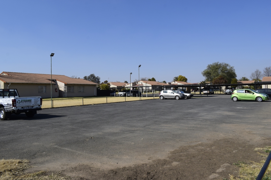 2 Bedroom Property for Sale in Elspark Gauteng