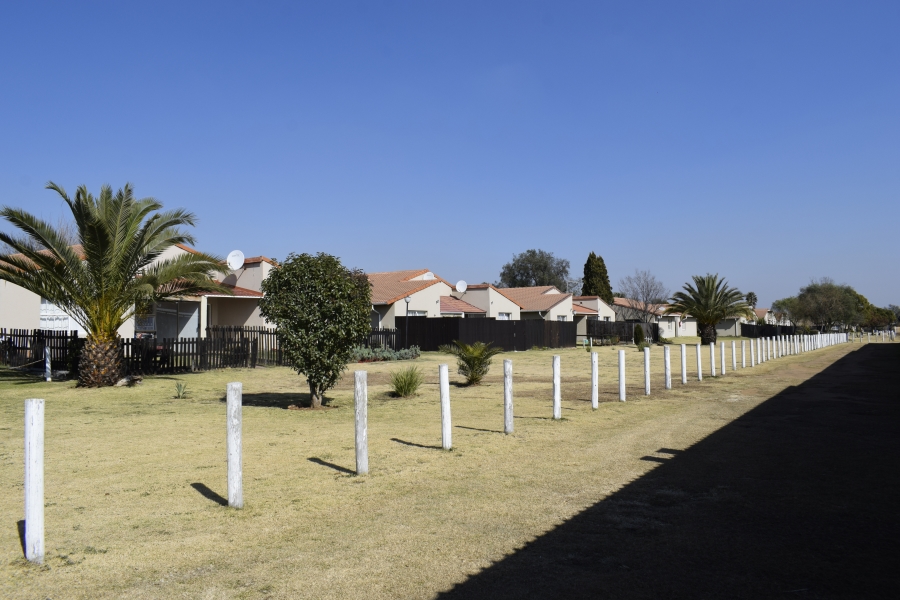 2 Bedroom Property for Sale in Elspark Gauteng
