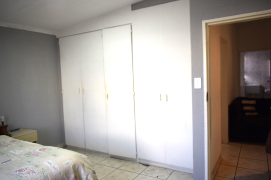 2 Bedroom Property for Sale in Elspark Gauteng