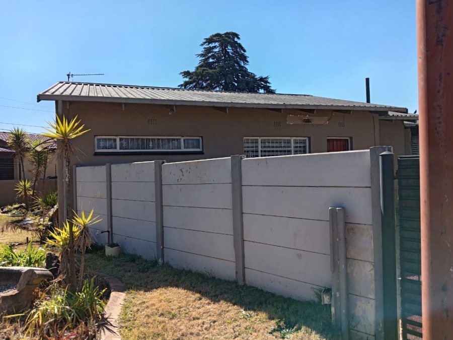 3 Bedroom Property for Sale in Witpoortjie Gauteng