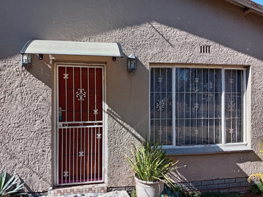 3 Bedroom Property for Sale in Witpoortjie Gauteng