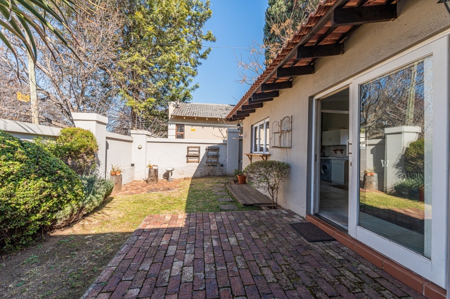 5 Bedroom Property for Sale in Olivedale Gauteng