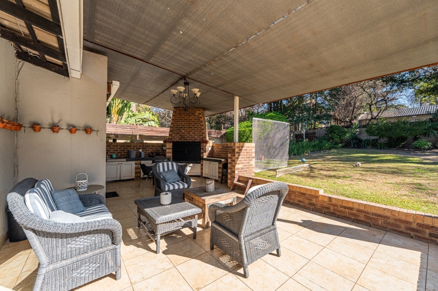 5 Bedroom Property for Sale in Olivedale Gauteng