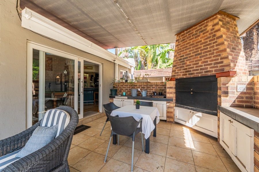 5 Bedroom Property for Sale in Olivedale Gauteng