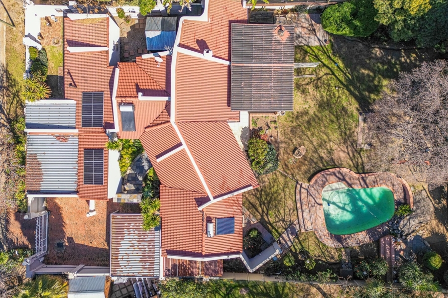 5 Bedroom Property for Sale in Olivedale Gauteng