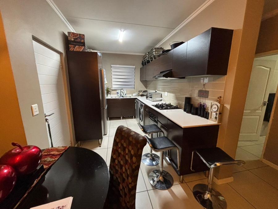 3 Bedroom Property for Sale in Greenstone Ridge Gauteng
