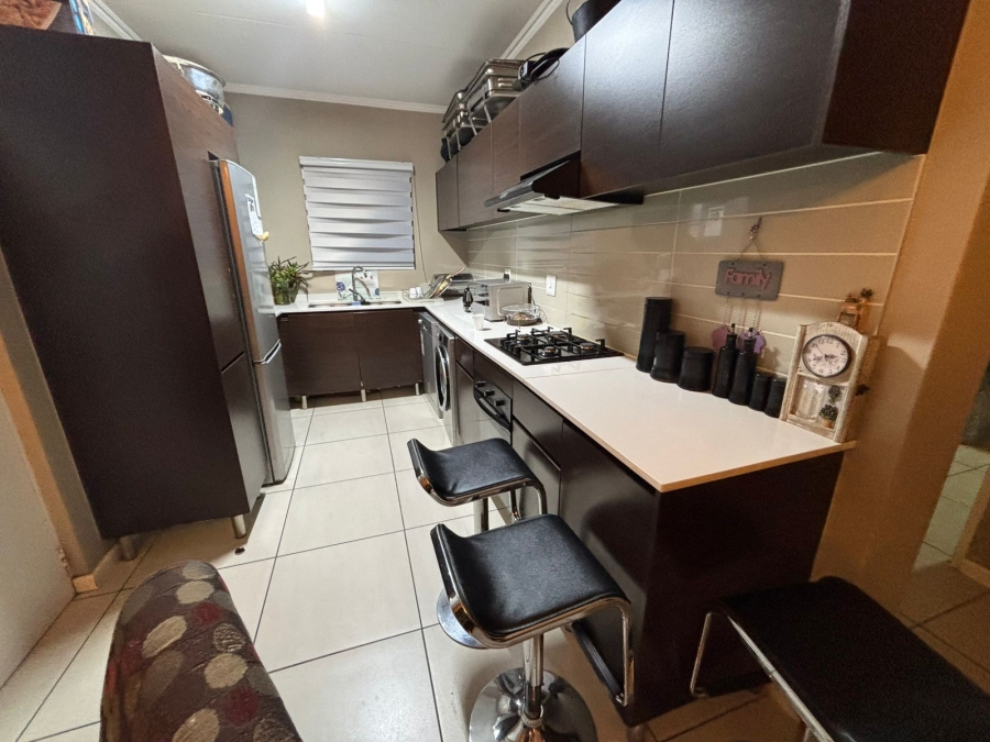 3 Bedroom Property for Sale in Greenstone Ridge Gauteng