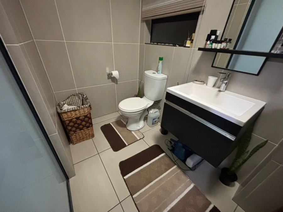 3 Bedroom Property for Sale in Greenstone Ridge Gauteng